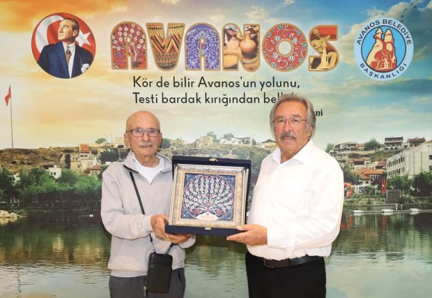 Avanos’ta spora gönül vermiş Sayın Bekir Akbel, Belediye Başkanımız Sayın Mustafa Kenan Sarıtaş’ı ziyaret etti.