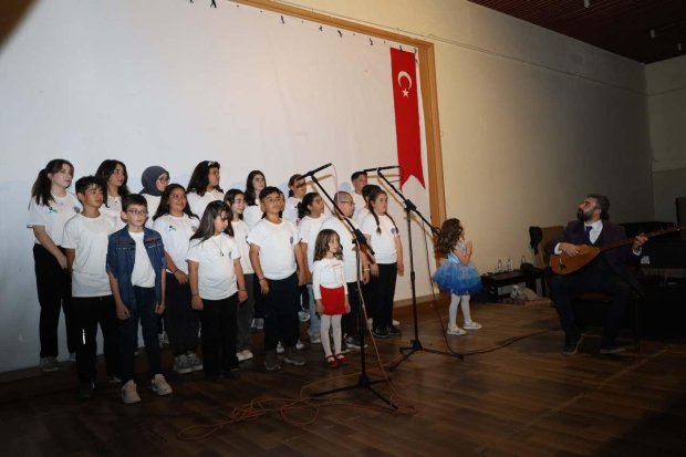 Avanos Belediyesi Çocuk Korosu ve Tiyatrosundan Unutulmaz Gece
