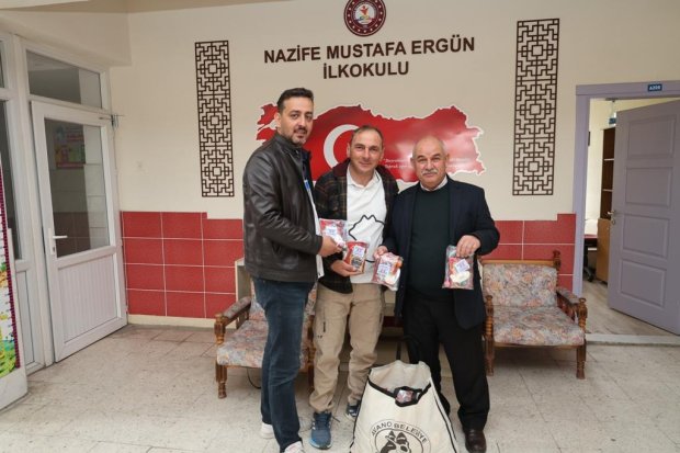 23 NİSAN’DA ÇOCUKLARA BAYRAM HEDİYESİ