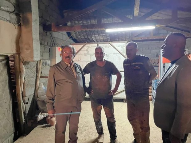 Belediye Başkanımız Mustafa Kenan Sarıtaş, Belediye ekiplerimizce ilçemiz genelinde gerçekleştirilen çalışmaları yerinde inceledi.