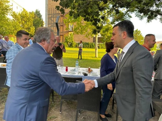Belediye Başkanımız, Diyarbakır Vali Yardımcılığına atanan Avanos Kaymakamımız Aziz Gölbaşı için düzenlenen veda yemeğine katıldı.