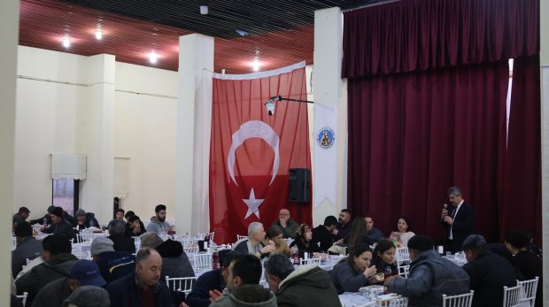 GELENEKSEL İFTAR SOFRAMIZDA İLK ORUÇ BİRLİKTE AÇILDI