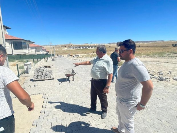 Belediye Başkanımız Sayın Mustafa Kenan Sarıtaş, belediyemize ait iş sahalarında sürdürülen çalışmaları sahada kontrol etti.
