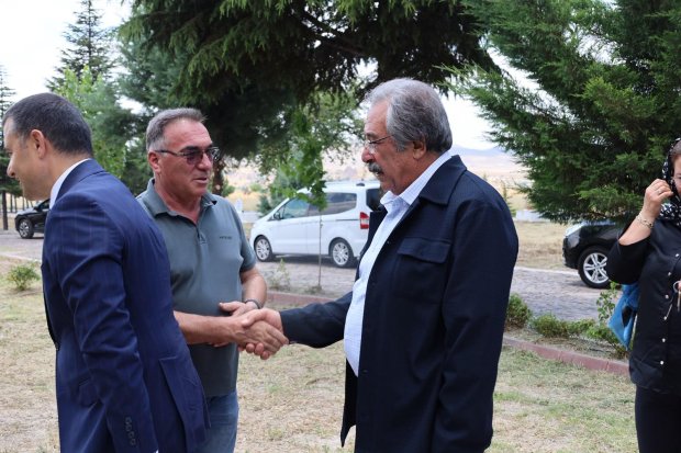 15 TEMMUZ DEMOKRASİ VE MİLLÎ BİRLİK GÜNÜ'NDE AZİZ ŞEHİTLERİMİZ DUALARLA YÂD EDİLDİ
