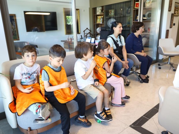 Kapadokya Anaokulu Öğrencileri Belediye Başkanımız Sn. Mustafa Kenan Sarıtaş’ı Ziyaret Etti