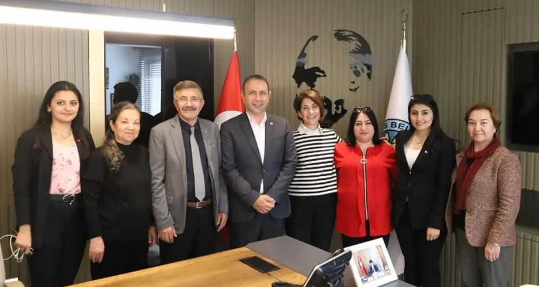 CHP Heyeti Belediye Başkanımız Celal Alper İbaş'ı Ziyaret Etti.