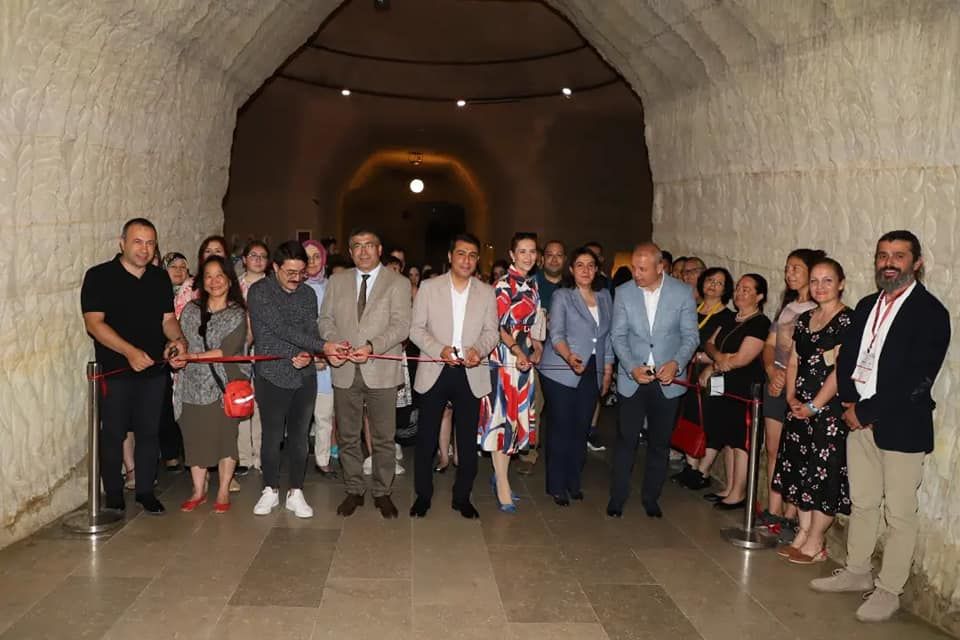 12. Uluslararası Avanos Uygulamalı Seramik Sempozyumu açılış sergisi Güray Müze'de gerçekleşti