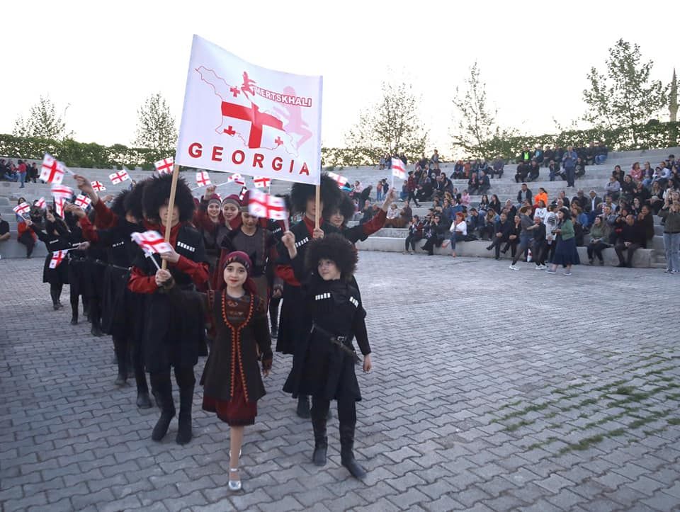 Gürcistan Halk Dansları Gösterisi Avanos'ta